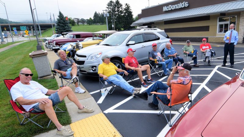 Pandemic Doesn’t Deter Senior Coffee Clubs in Wheeling